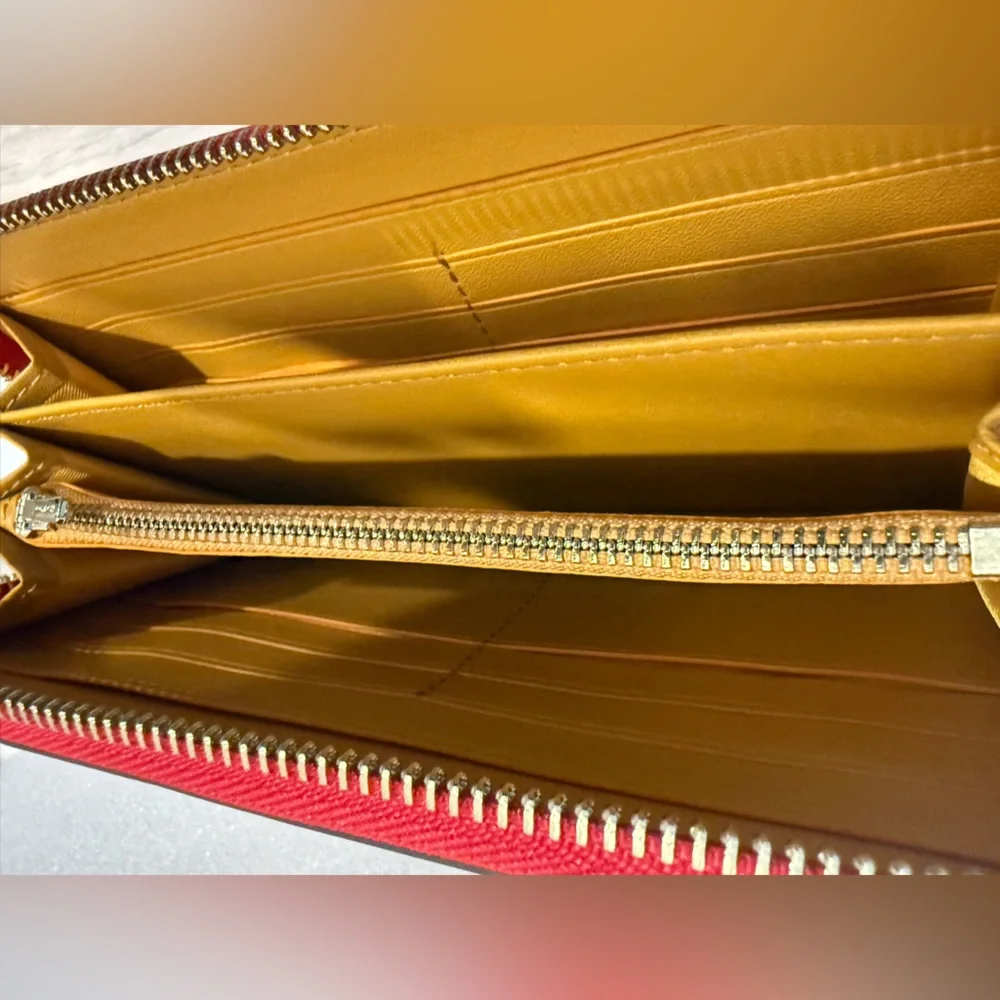 Coach x Disney x Keith Haring UFO Mickey Zip Around Accordion Wallet Wristlet - Picture 12 of 13